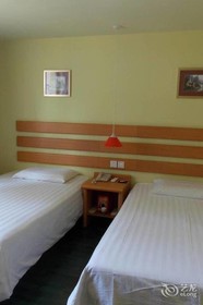 Home Inn Qingdao Fengshan Road Branch