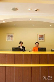 Home Inn Qingdao Jiaozhou Bus Terminal Station