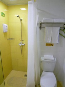 Home Inn Qingdao Jiaozhou Bus Terminal Station
