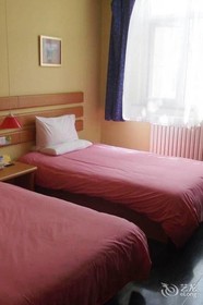 Home Inn Qingdao Jinggangshan Road