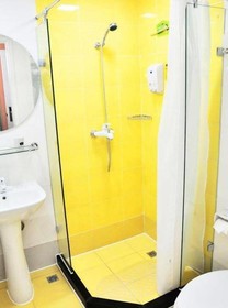Home Inn Qingdao Jinggangshan Road