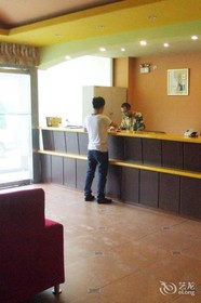 Home Inn Qingdao Jinggangshan Road