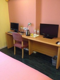 Home Inn Qingdao Jinggangshan Road