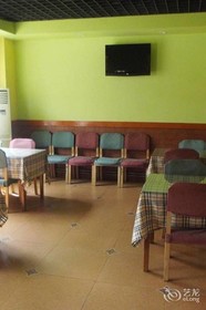 Home Inn Qingdao Jinggangshan Road