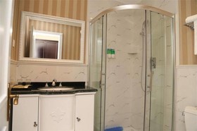 Huaxi Garden Hotel