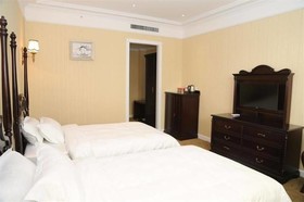Huaxi Garden Hotel