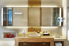 Le Meridien