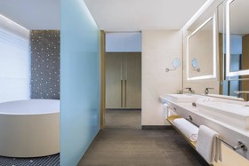Le Meridien Qingdao West Coast Resort