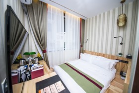 MG Hotel