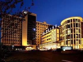 Qingdao Blue Horizon Hotel Licang