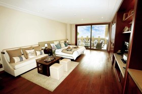 Qingdao Impression Hotel
