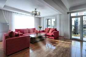 Qingdao Oceanside Resort Hotel