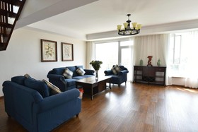 Qingdao Oceanside Resort Hotel