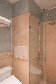 Qingdao Qiulin Hotel