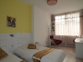Qingdao Couples Boutique Hotel