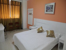 Qingdao Couples Boutique Hotel