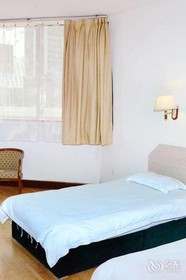 Qingdao Xiaogangwan Business Hotel