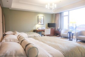 Sea View Garden Hotel