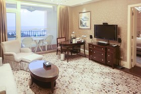Sea View Garden Hotel
