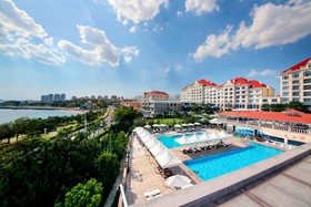 Sea View Garden Hotel