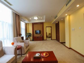 Tianrun Jinwang Hotel