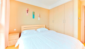 Wanke City International Apartment