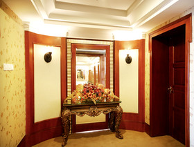 Zhanqiao Prince Hotel