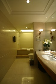 Zhanqiao Prince Hotel
