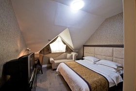 Zhanqiao Prince Hotel