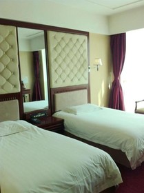 Qingpu Family Hotel
