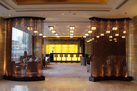 Jinjiang Peninsula Seasons Hotel