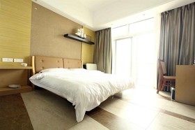 Holiday Bay Fashion Hotel