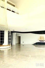 Holiday Bay Fashion Hotel