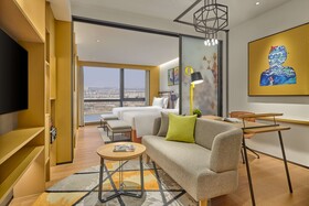 Artyzen Habitat Lingang Shanghai