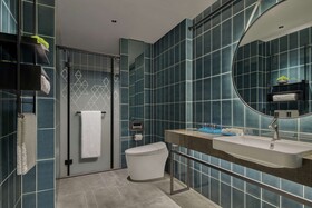 Artyzen Habitat Lingang Shanghai