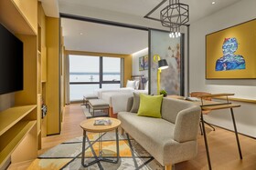 Artyzen Habitat Lingang Shanghai