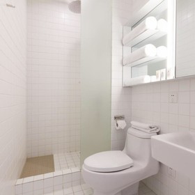 BaseLIVING Zhangjiang Serviced Apartment
