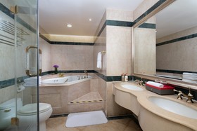 Crowne Plaza Shanghai Nanjing Road
