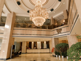 Dazhong Hotel