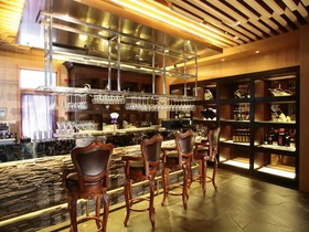 Donghu Lingang Hotel
