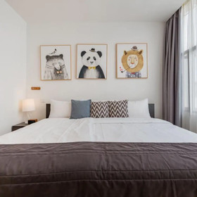 Floral Hotel Stay Along Shanghai