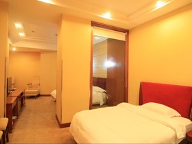 Gloria Plaza Hotel Hangtou