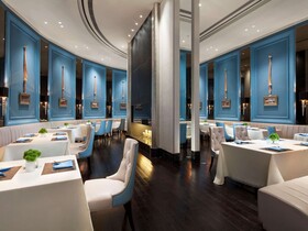 Golden Tulip Bund New Asia