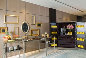 Golden Tulip Bund New Asia