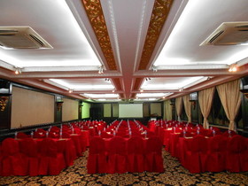 Golden Villa Club