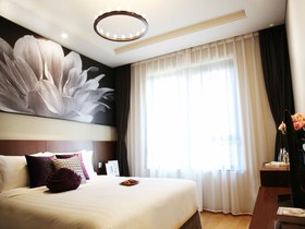 Green Court Place Jingqiao Middle Ring Shanghai