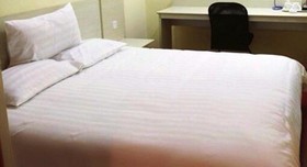 GreenTree Alliance Shanghai Anting Zhaofeng Road Subway Station Hotel