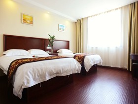 GreenTree Inn PuDong Disney Resort Airport Town Express Hotel