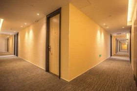 Hi Inn Shanghai Xujiahui Wanping South Road Hotel
