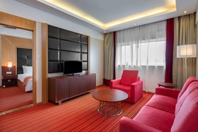 Holiday Inn Express Shanghai New Hongqiao